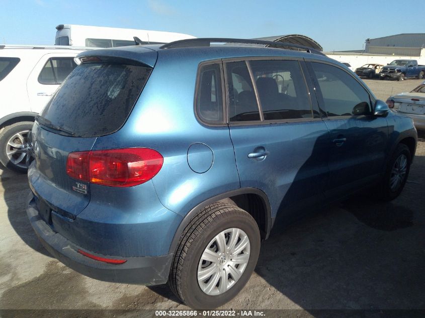 2017 VOLKSWAGEN TIGUAN S WVGBV7AX2HK042146