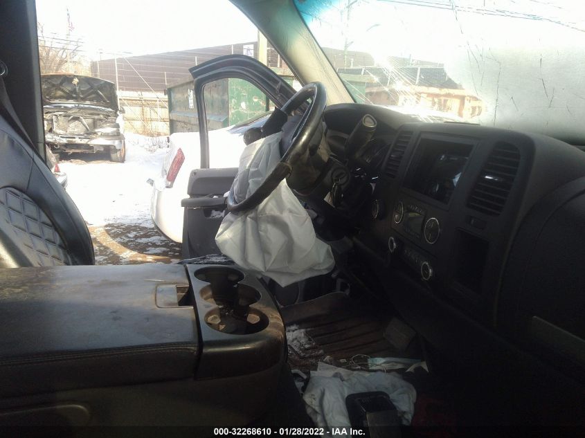 2013 CHEVROLET SILVERADO 2500HD LT 1GC2KXCG3DZ263217