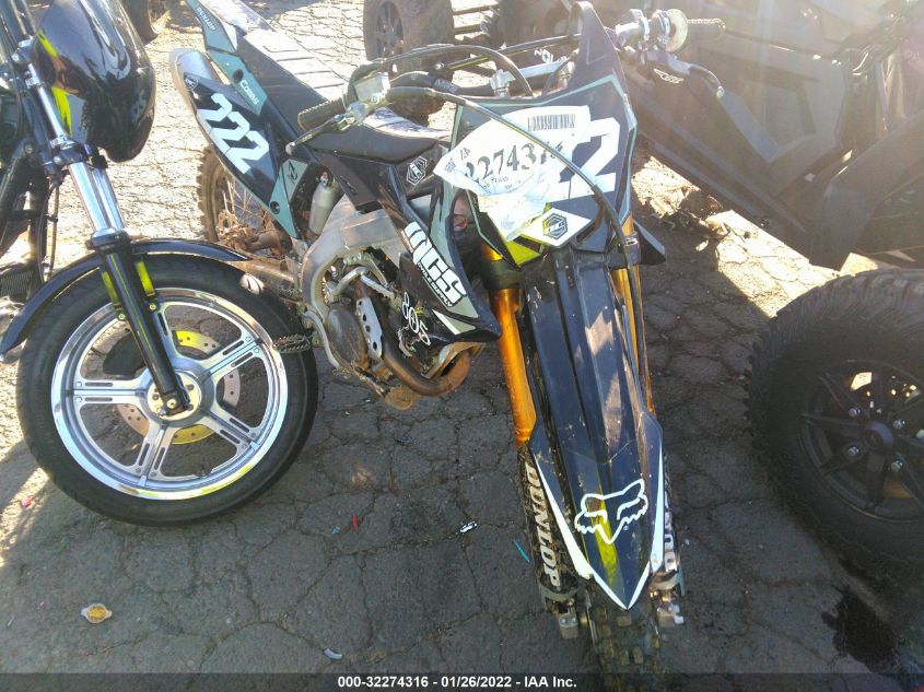 2019 SUZUKI RM-Z250 JS1EC11C6K7100670