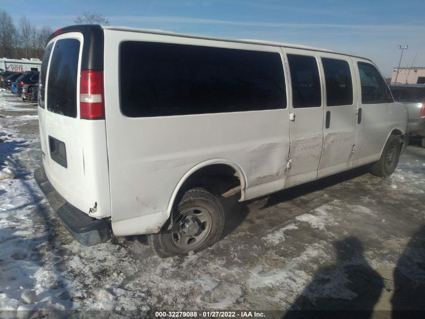 2014 CHEVROLET EXPRESS PASSENGER LT 1GAZG1FG5E1136132
