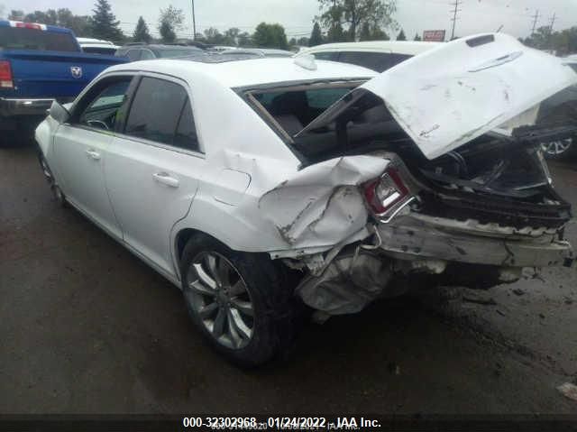 2015 CHRYSLER 300 LIMITED 2C3CCARG0FH849435