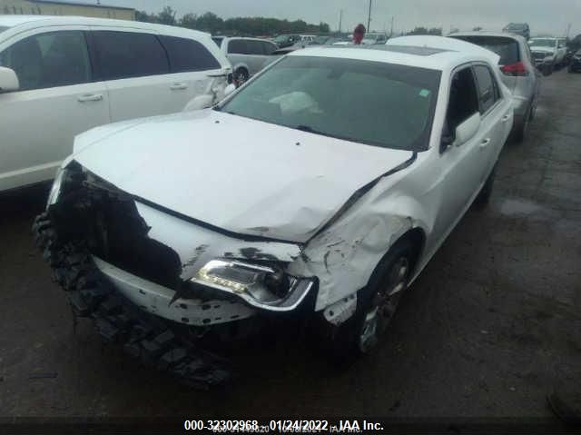 2015 CHRYSLER 300 LIMITED 2C3CCARG0FH849435