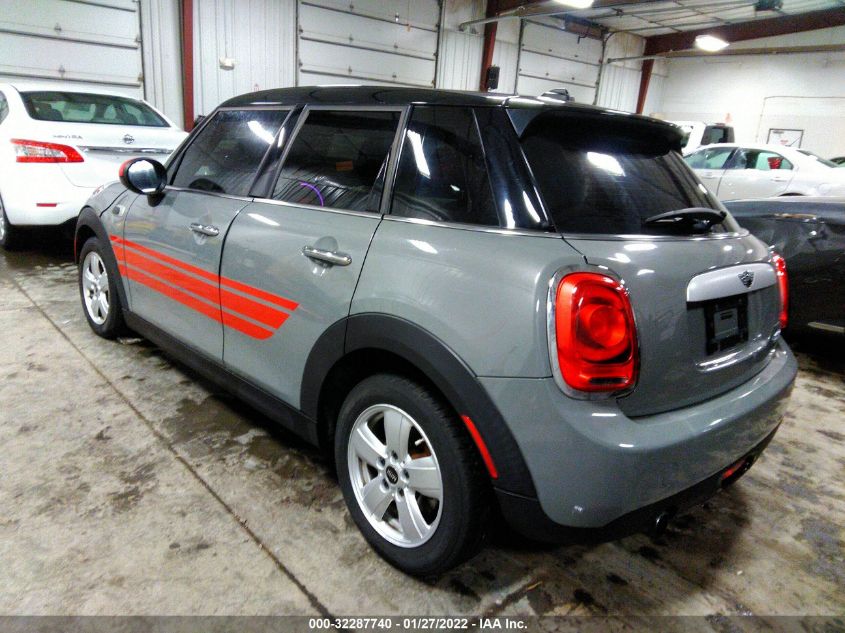 2015 MINI COOPER HARDTOP 4 DOOR WMWXS5C59FT829716