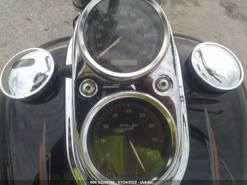2005 HARLEY-DAVIDSON FXDLI 1HD1GNW115K328079