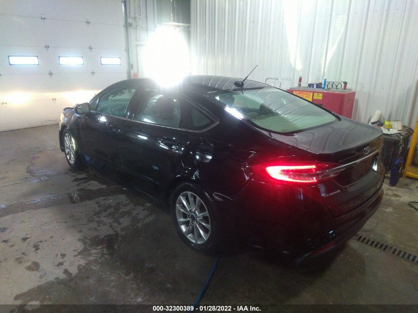 VIN 3FA6P0H71HR259413 2017 FORD FUSION no.3