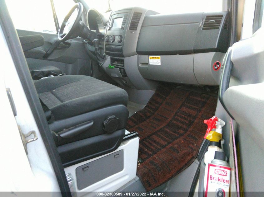 2015 MERCEDES-BENZ SPRINTER CARGO VANS EXT WD3PE8DC7FP112467