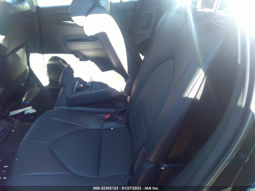 2022 TOYOTA HIGHLANDER XLE 5TDGZRBH2NS563499