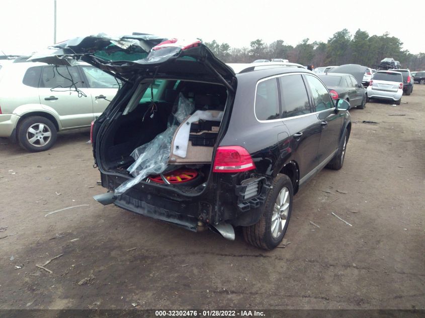 2014 VOLKSWAGEN TOUAREG SPORT W/NAV WVGEF9BP2ED010429