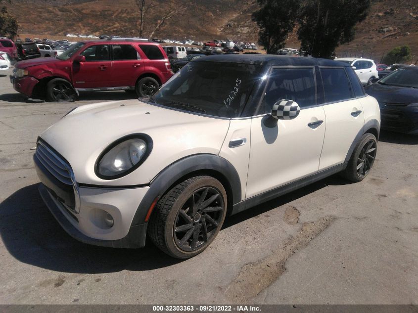 2015 MINI COOPER HARDTOP 4 DOOR WMWXS5C5XFT832544
