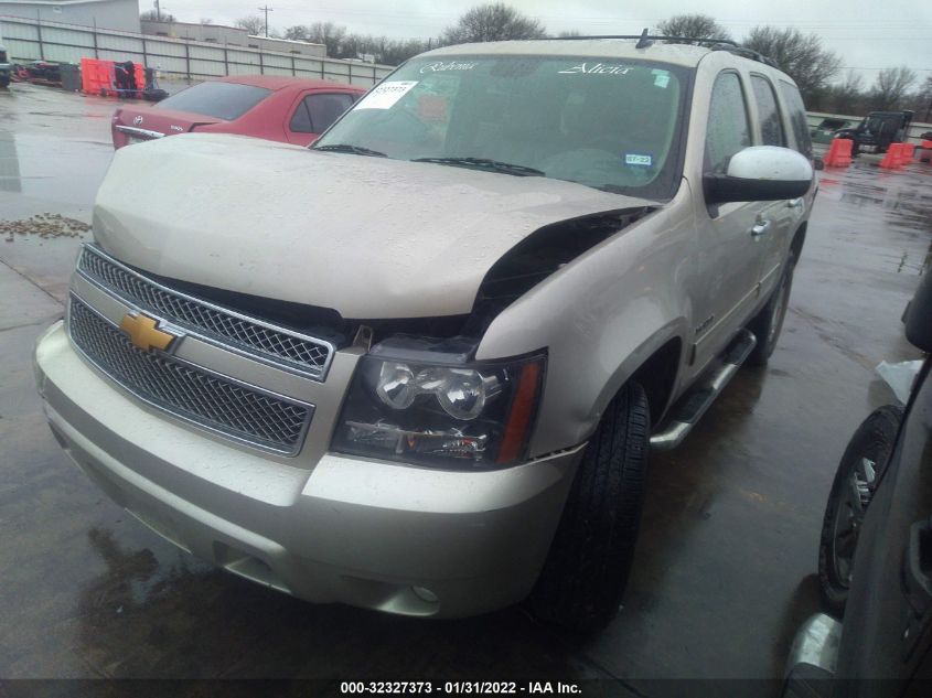 2014 CHEVROLET TAHOE LT 1GNSCBE08ER118232