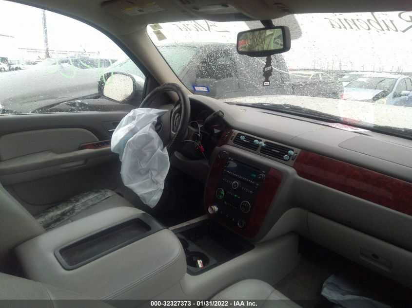 2014 CHEVROLET TAHOE LT 1GNSCBE08ER118232