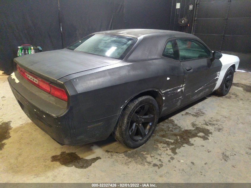 2013 DODGE CHALLENGER SXT 2C3CDYAG5DH646054