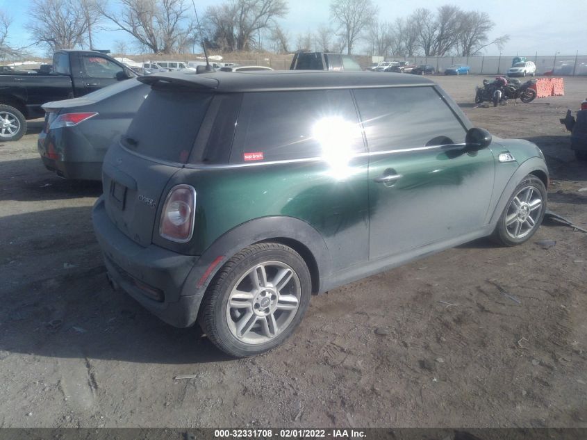 2013 MINI COOPER HARDTOP S WMWSV3C55DT390842
