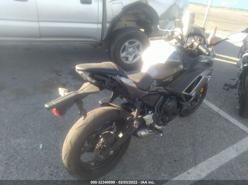 2021 KAWASAKI EX650 M ML5EXEM18MDA42266