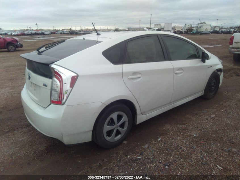 2015 TOYOTA PRIUS FOUR JTDKN3DUXF1885643