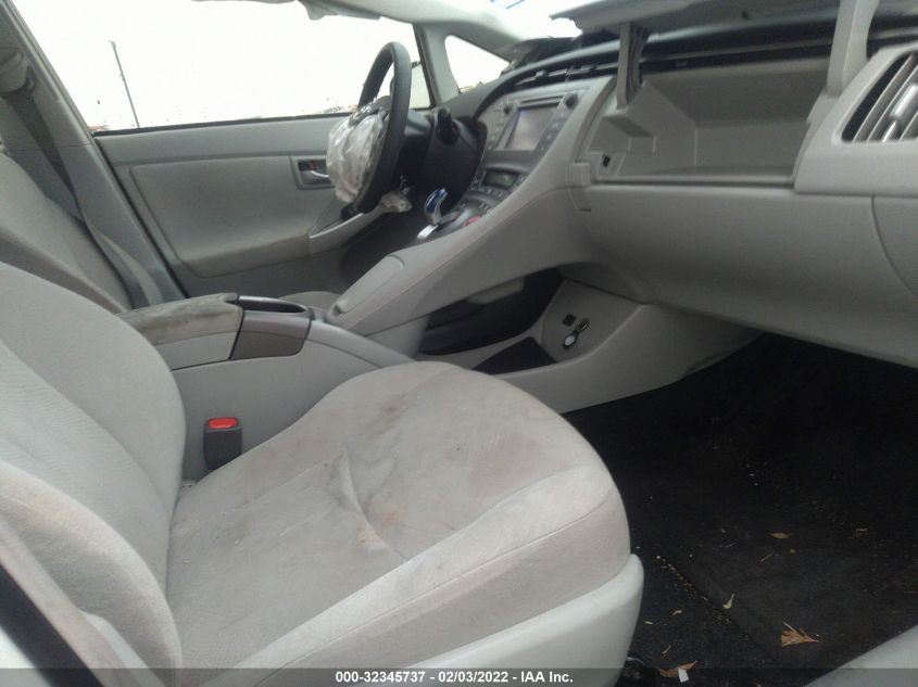 2015 TOYOTA PRIUS FOUR JTDKN3DUXF1885643