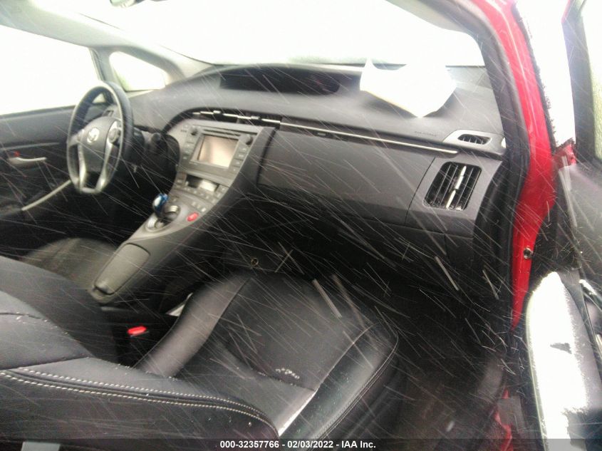 2015 TOYOTA PRIUS FOUR JTDKN3DU7F0420565