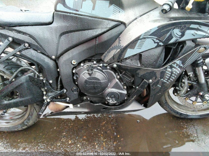 2008 HONDA CBR600 RR JH2PC40478M101001