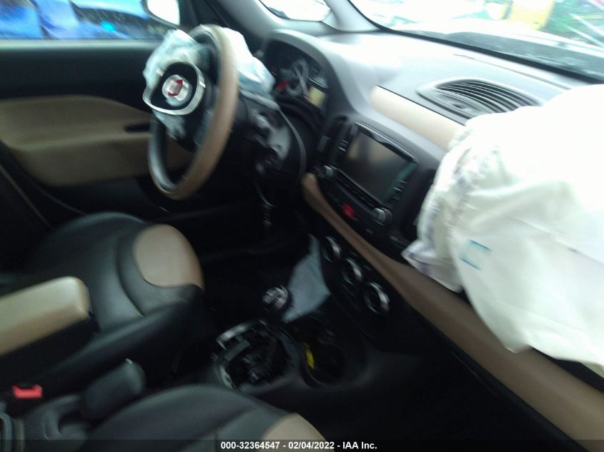 2017 FIAT 500L LOUNGE ZFBCFACH8HZ039190