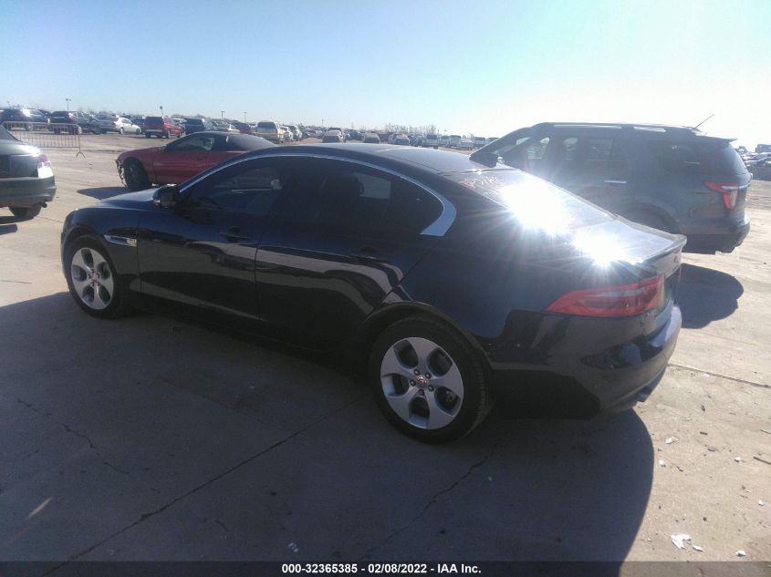 2017 JAGUAR XE 25T SAJAR4BG5HA978934