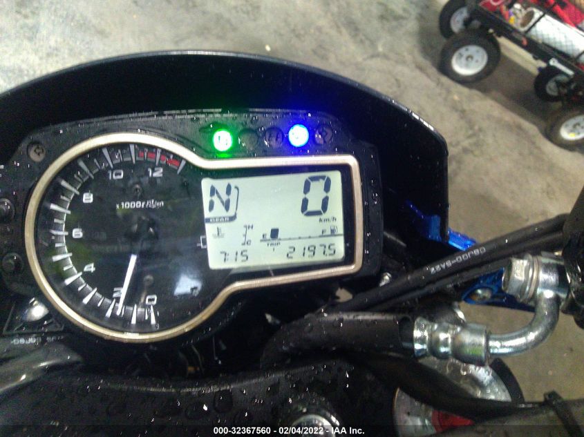 2015 SUZUKI GSX-S750 JS1GR7NA7F2102644