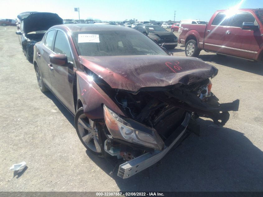 2013 ACURA ILX TECH PKG 19VDE1F77DE010592