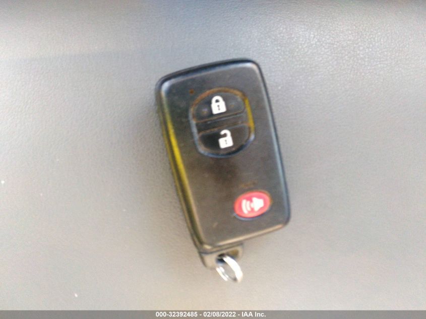 2015 TOYOTA PRIUS FOUR JTDKN3DU0F1953299