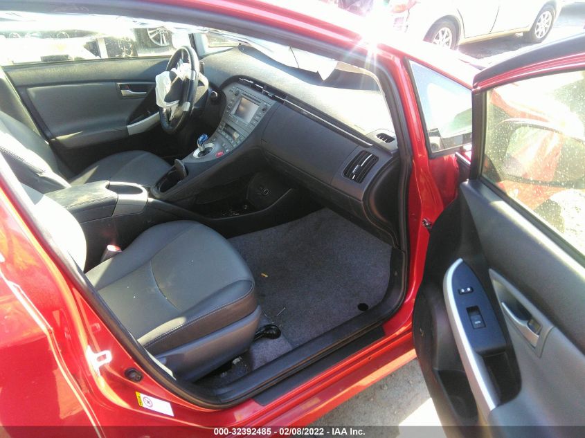 2015 TOYOTA PRIUS FOUR JTDKN3DU0F1953299