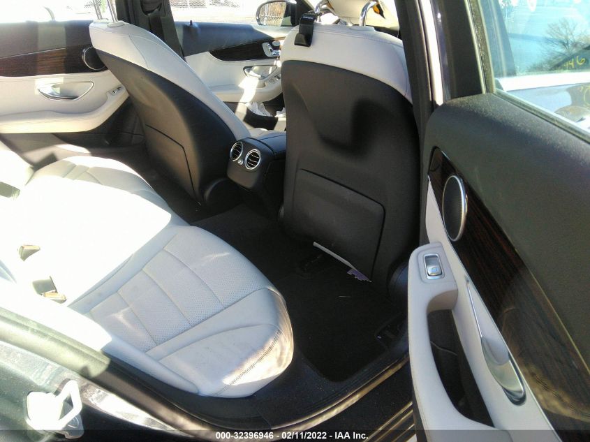 2016 MERCEDES-BENZ C-CLASS C 300 55SWF4KBXGU116055