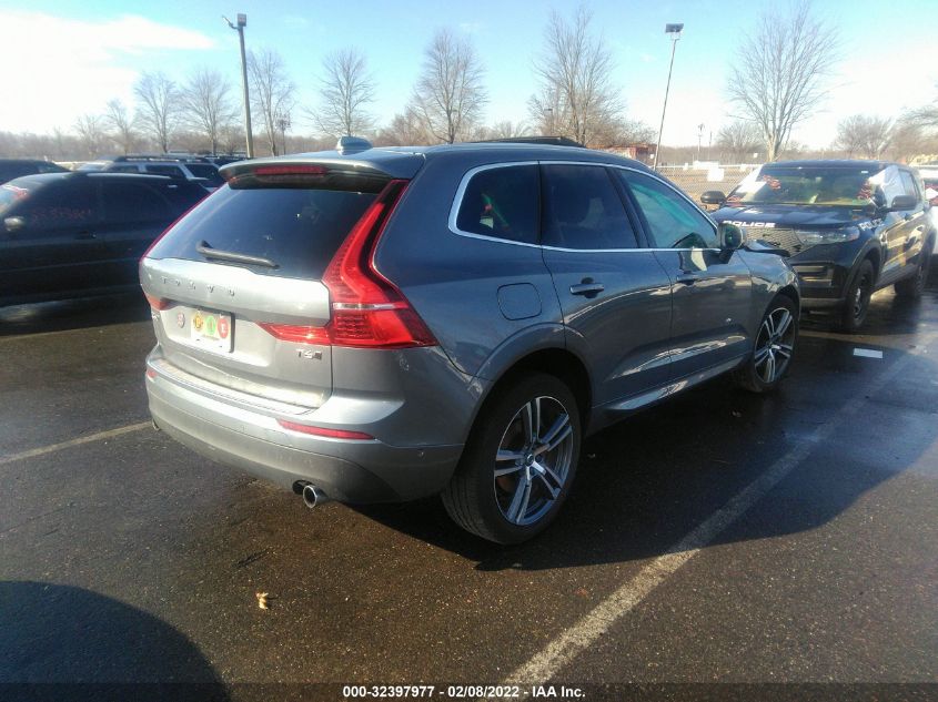 2018 VOLVO XC60 MOMENTUM LYVA22RK0JB069614