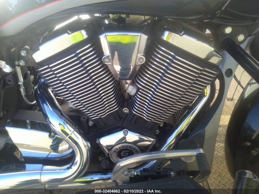 2016 VICTORY MOTORCYCLES MAGNUM 5VPYW36N5G3056094