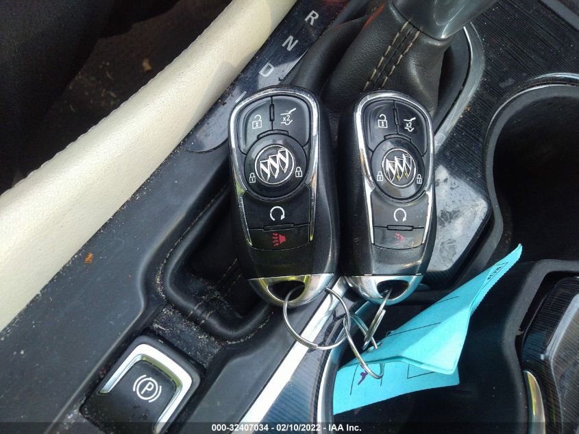 2017 BUICK ENVISION PREFERRED LRBFXASA6HD099492