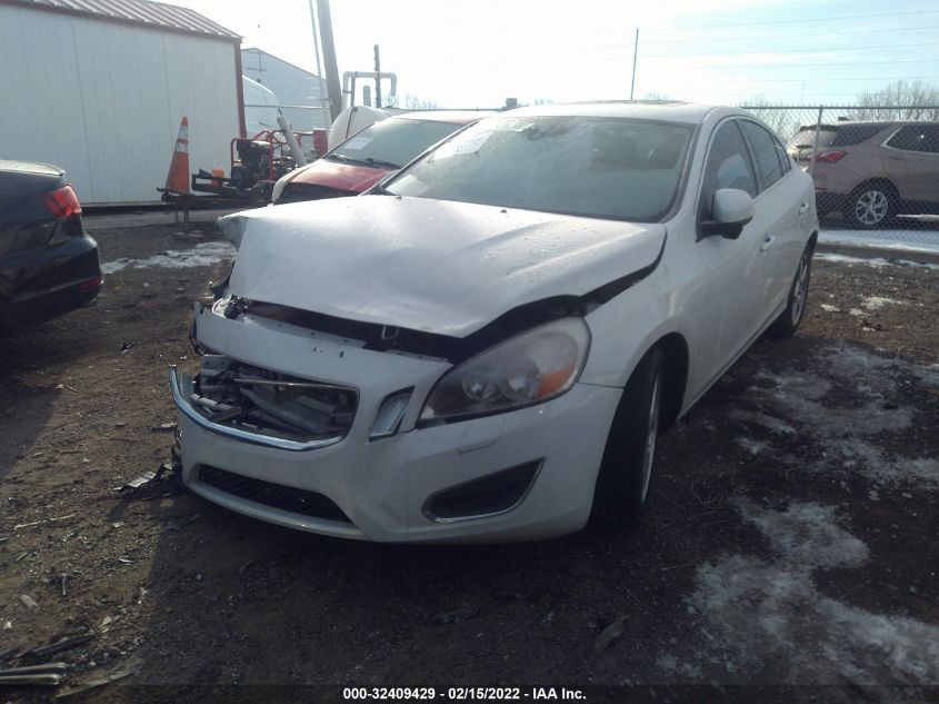 2013 VOLVO S60 T5 YV1612FS2D2186432