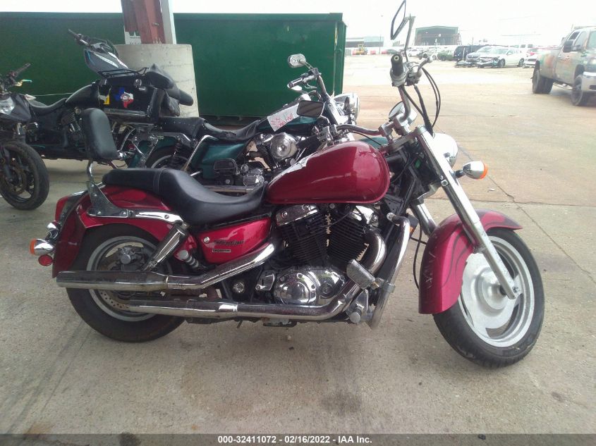 2003 HONDA VT1100 C2 1HFSC43053A300690