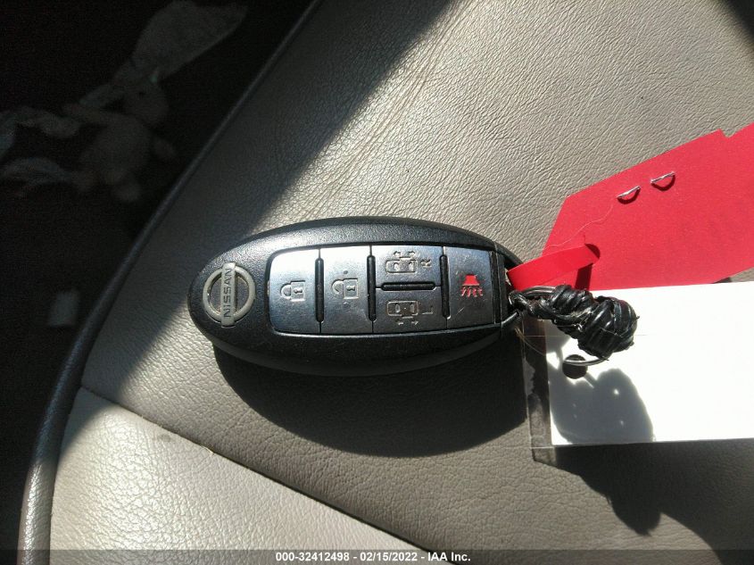 2014 NISSAN QUEST SV JN8AE2KP3E9108292