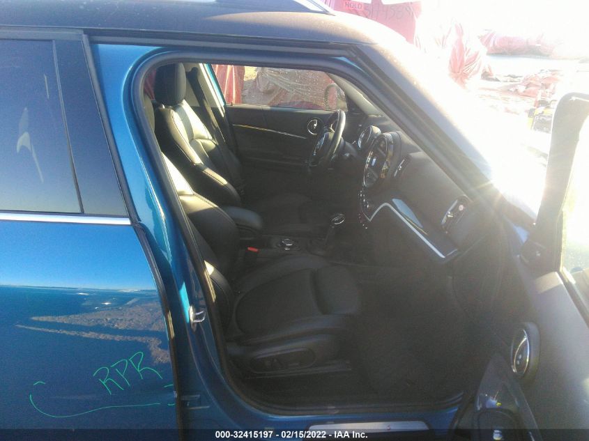 2018 MINI COUNTRYMAN COOPER S WMZYT5C31J3D82362