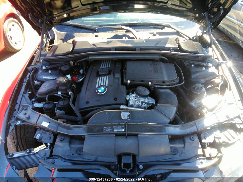 2013 BMW 335IS VIN: WBADX1C54DJ129172