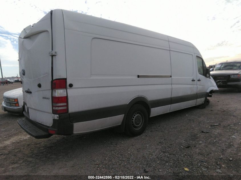 2018 MERCEDES-BENZ SPRINTER CARGO VAN WORKER WD3PE8CD0JP648647