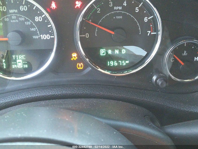 2016 JEEP WRANGLER UNLIMITED SPORT 1C4BJWDG0GL321092