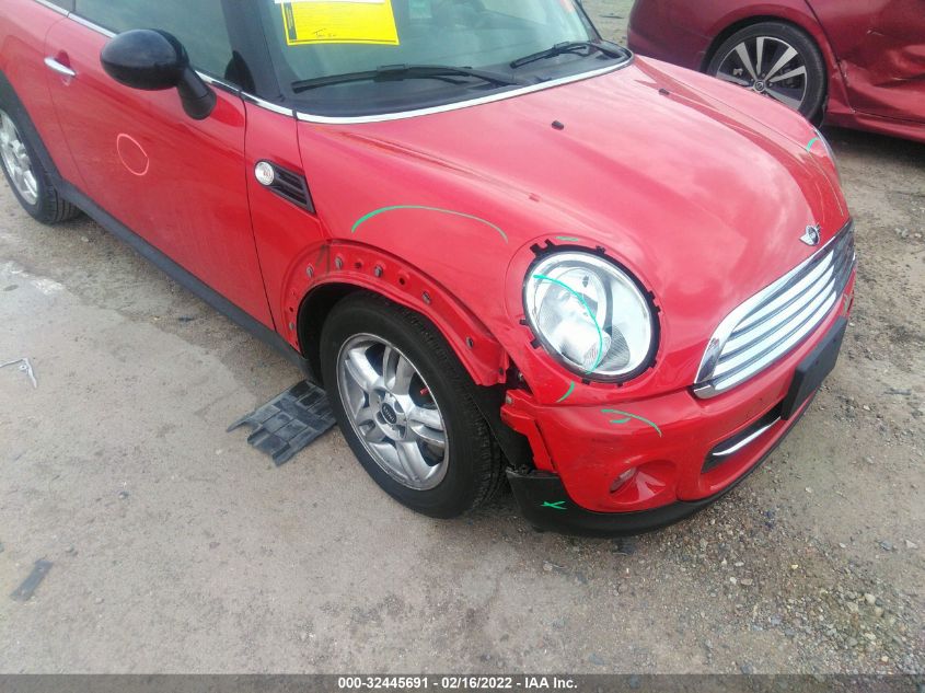 2013 MINI COOPER HARDTOP WMWSU3C58DT689339