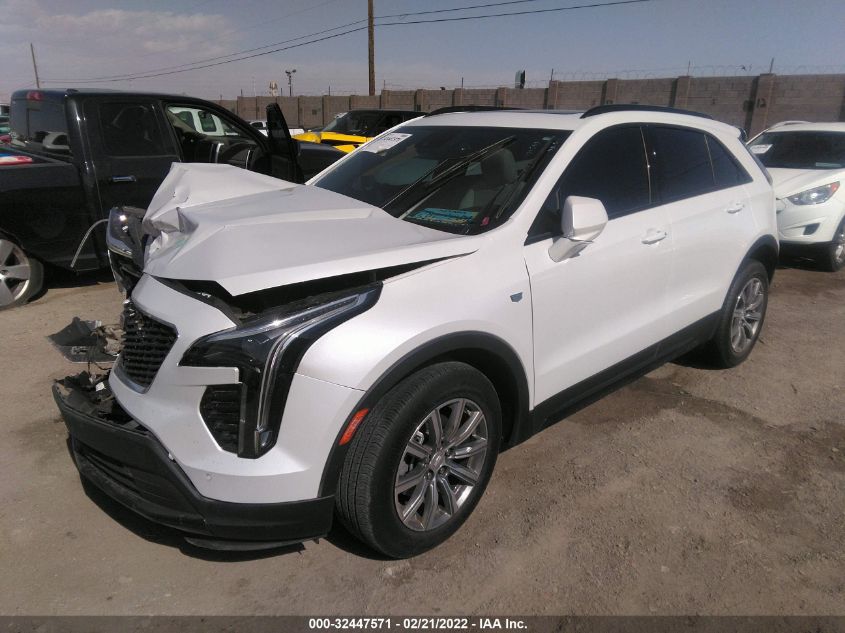 1GYFZER48LF046769 Cadillac XT4 FWD SPORT 2