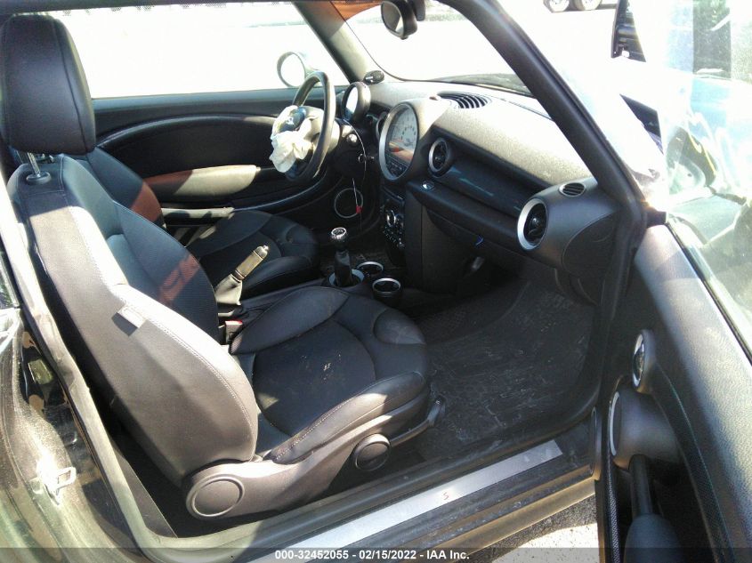 2013 MINI COOPER HARDTOP S WMWSV3C50DT476026