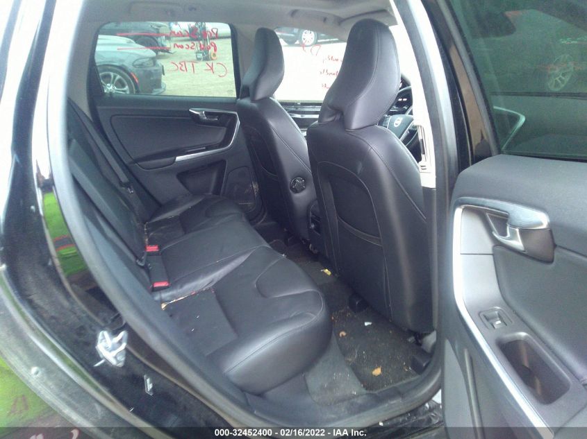 2015 VOLVO XC60 T6 PREMIER PLUS YV4902RC9F2580066