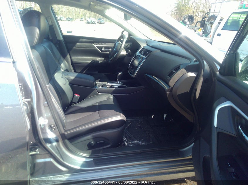 VIN 1N4AL3APXJC210250 2018 NISSAN ALTIMA 2.5 SL