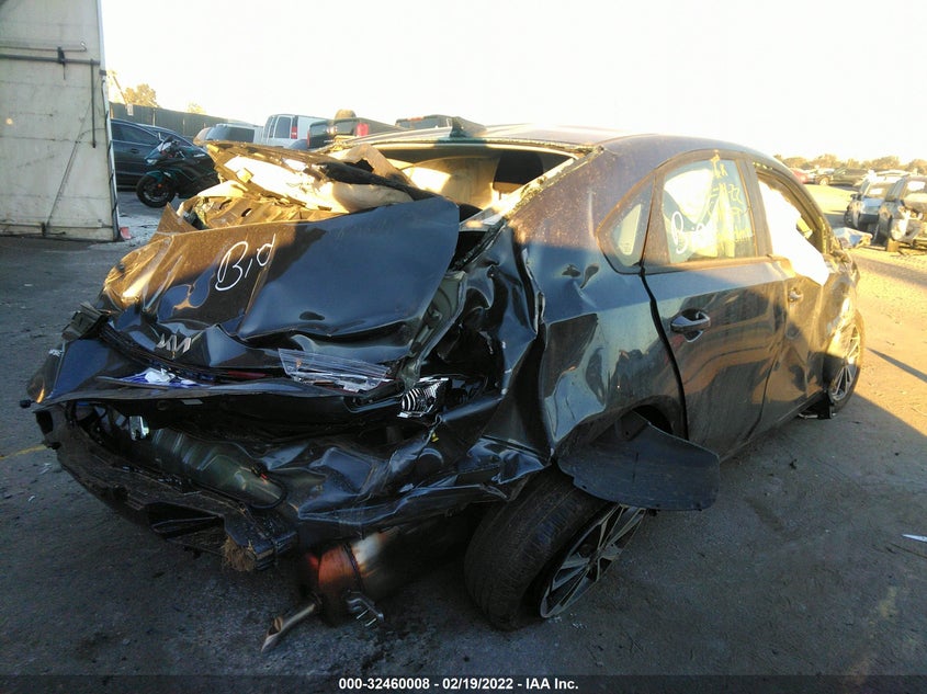 VIN 3KPF24AD1NE439445 2022 KIA FORTE LXS