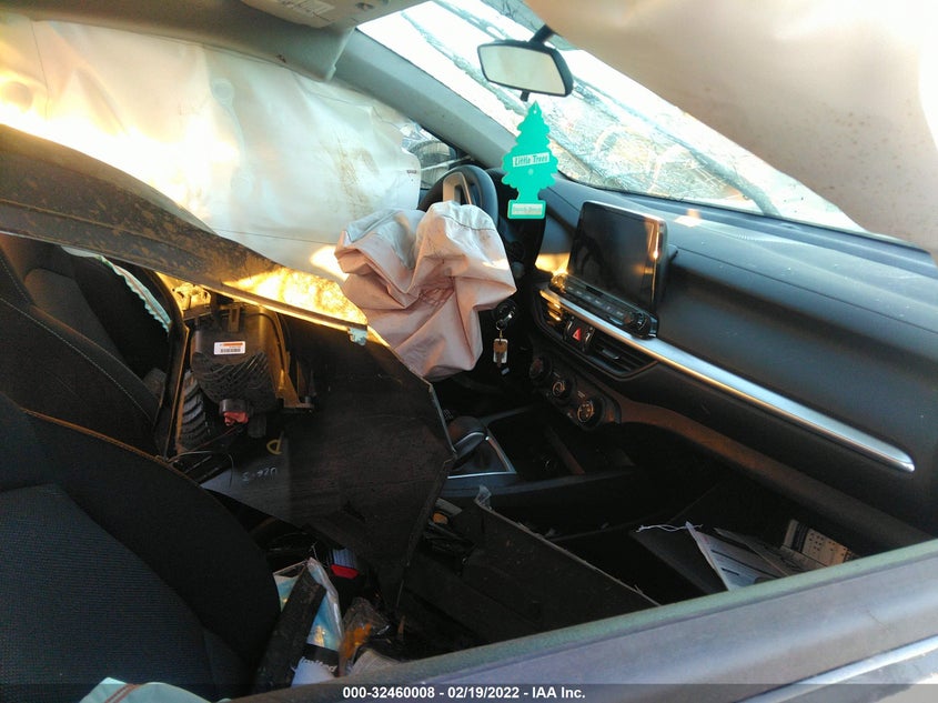VIN 3KPF24AD1NE439445 2022 KIA FORTE LXS