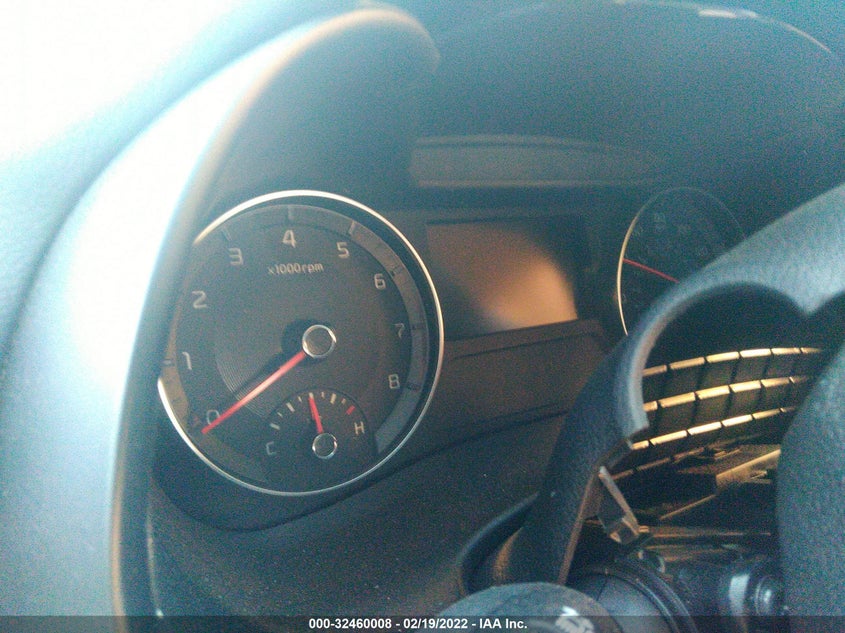 VIN 3KPF24AD1NE439445 2022 KIA FORTE LXS