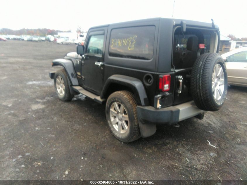 2015 JEEP WRANGLER SAHARA 1C4AJWBGXFL648581