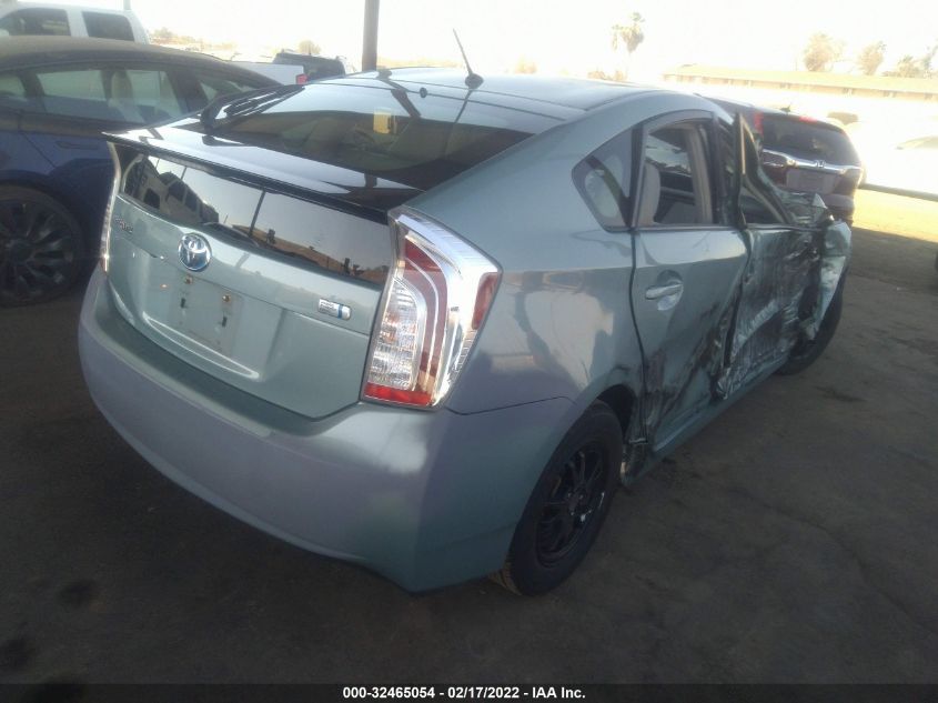 2015 TOYOTA PRIUS FOUR JTDKN3DU7F1946852