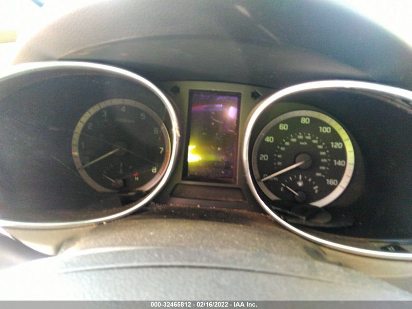 2017 HYUNDAI SANTA FE SE KM8SN4HF8HU211909
